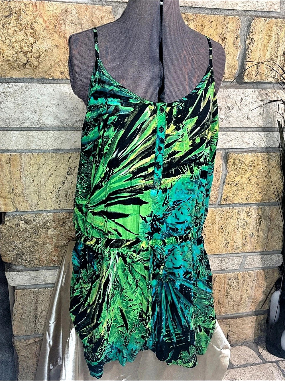 a.n.a Abstract Print Sleeveless Romper in Green & Blue Size XL